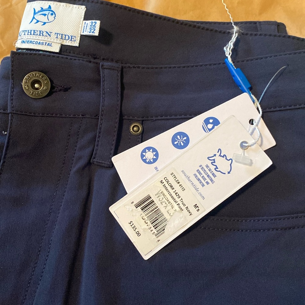 Southern TideNWT size 32/32  act light weight pant
